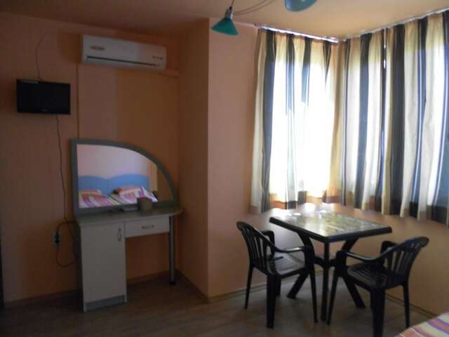 Гостевой дом Villa Mari Guest Rooms Золотые Пески-23